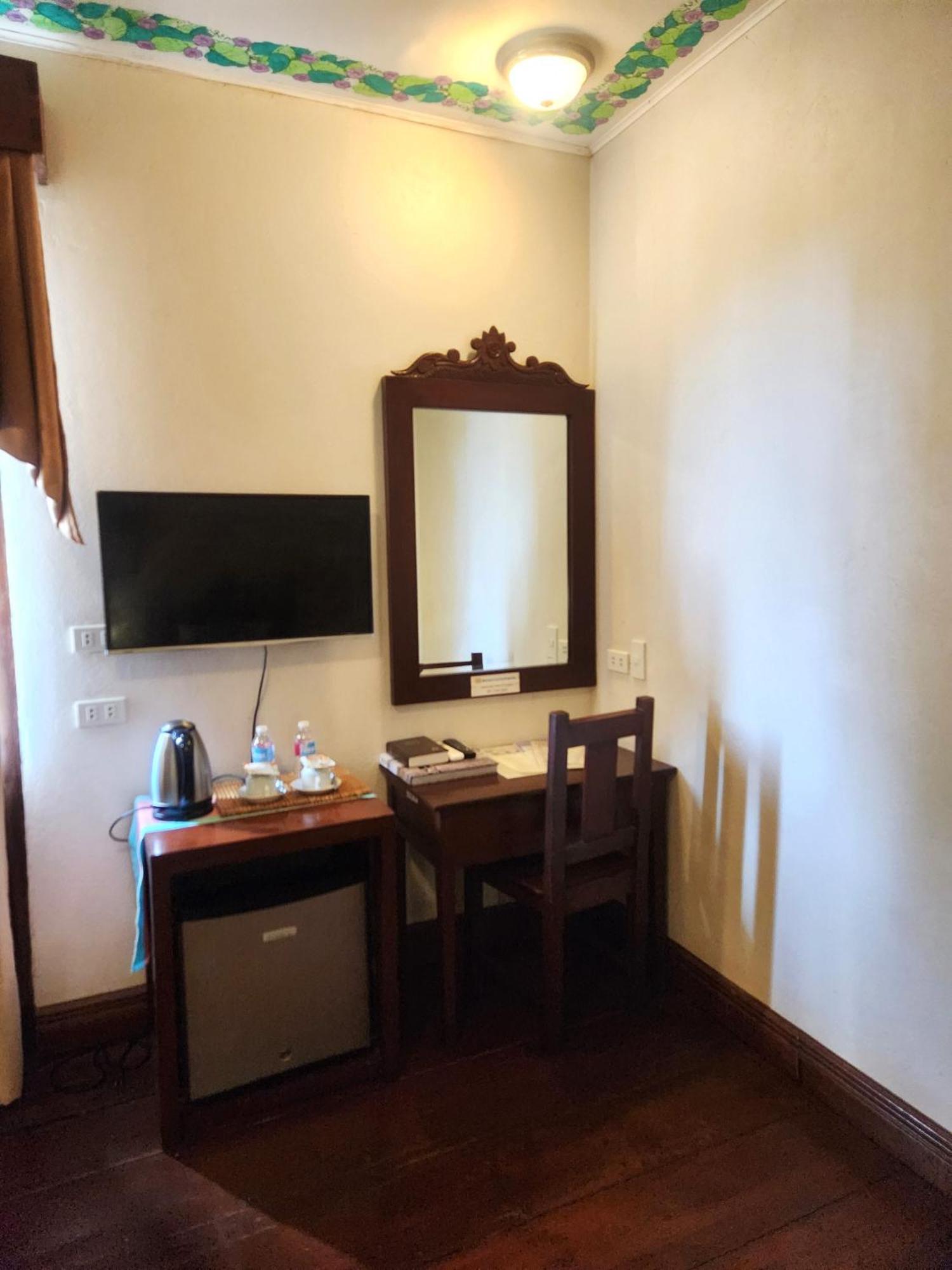 Nscc Hotel Виган Экстерьер фото